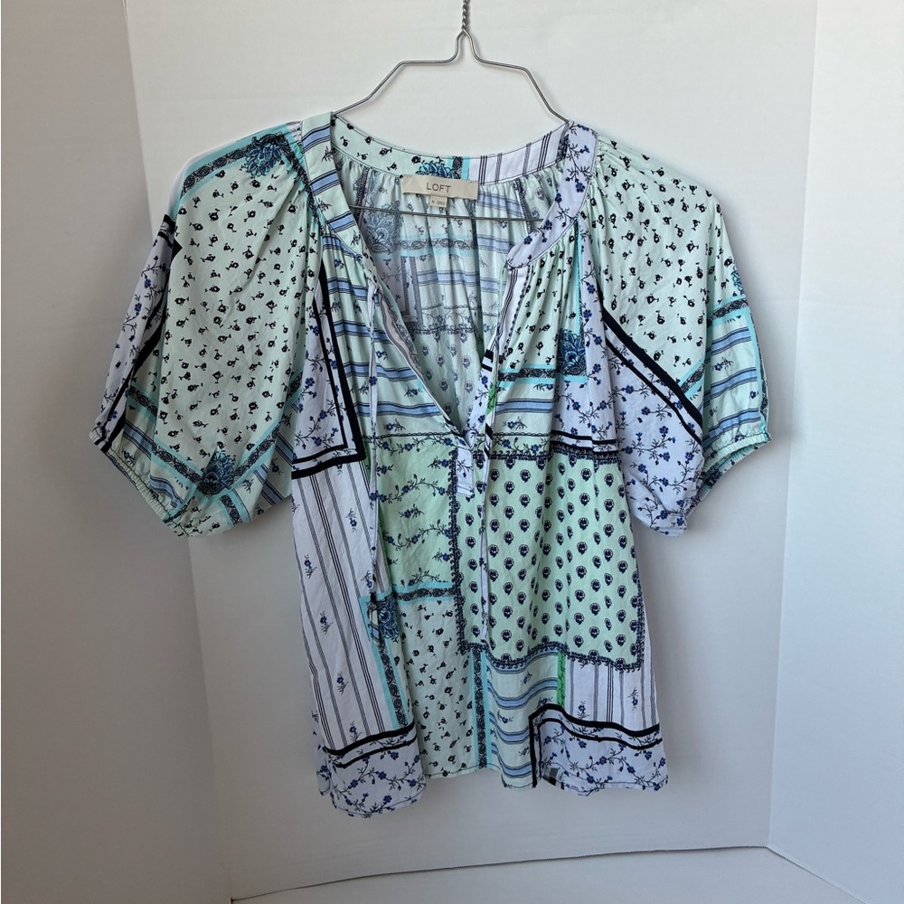 Women’s LOFT Blouse Medium
